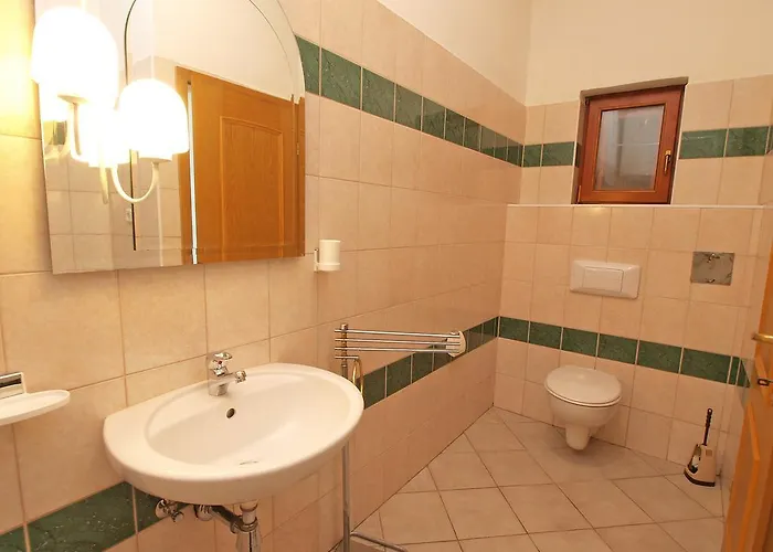 Joko 1160 Apartman Pula